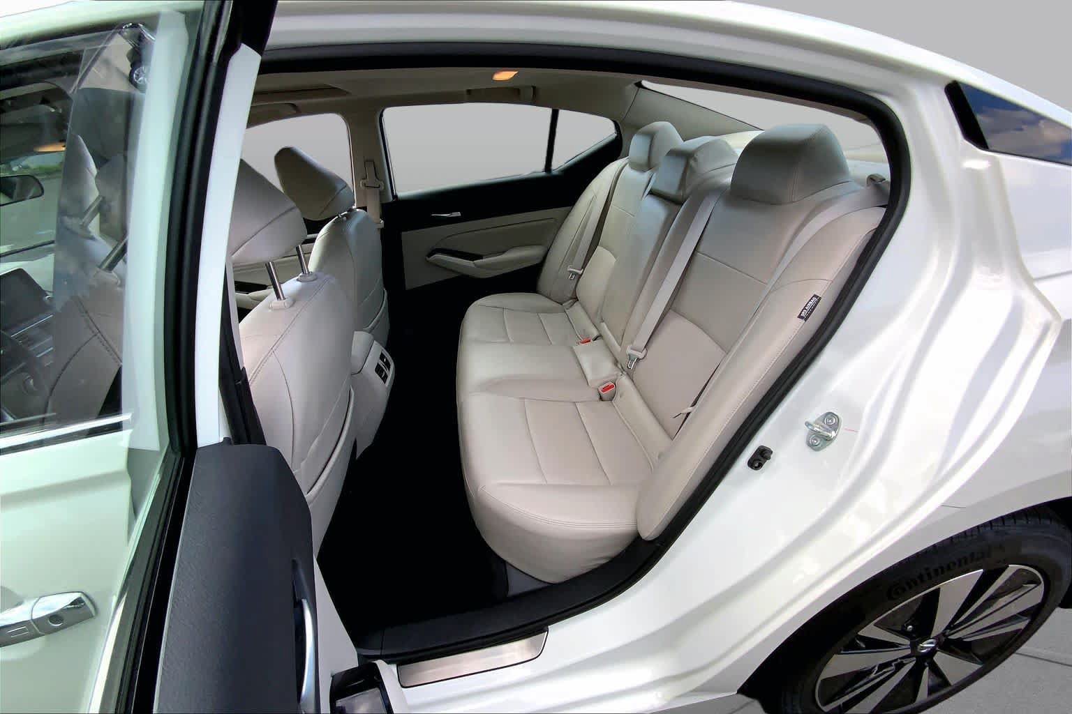 Used 2022 Nissan Altima 2.5 SL AWD/4WD image 21