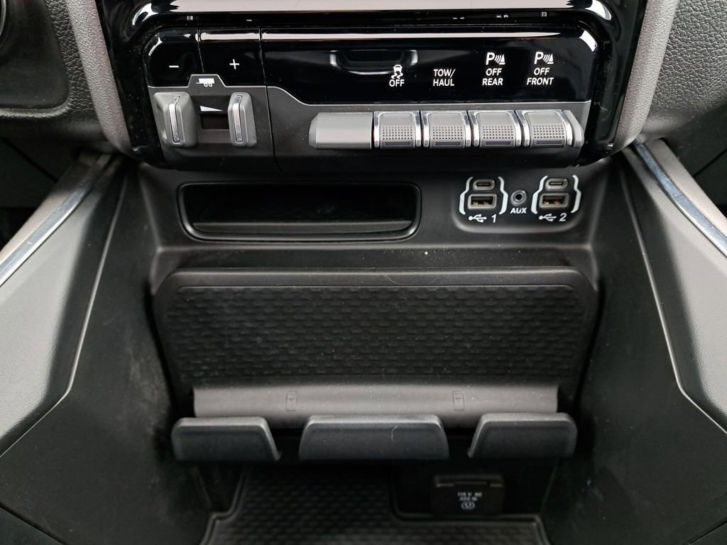 Used 2024 RAM 1500 Big Horn image 22