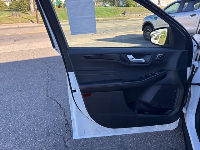 New 2026 Ford Escape ST-Line Select image 16