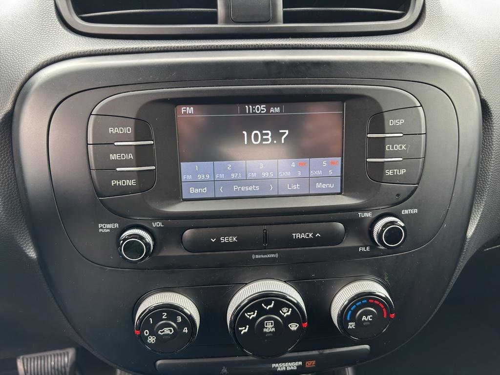 Used 2017 Kia Soul w/ Convenience Package image 17