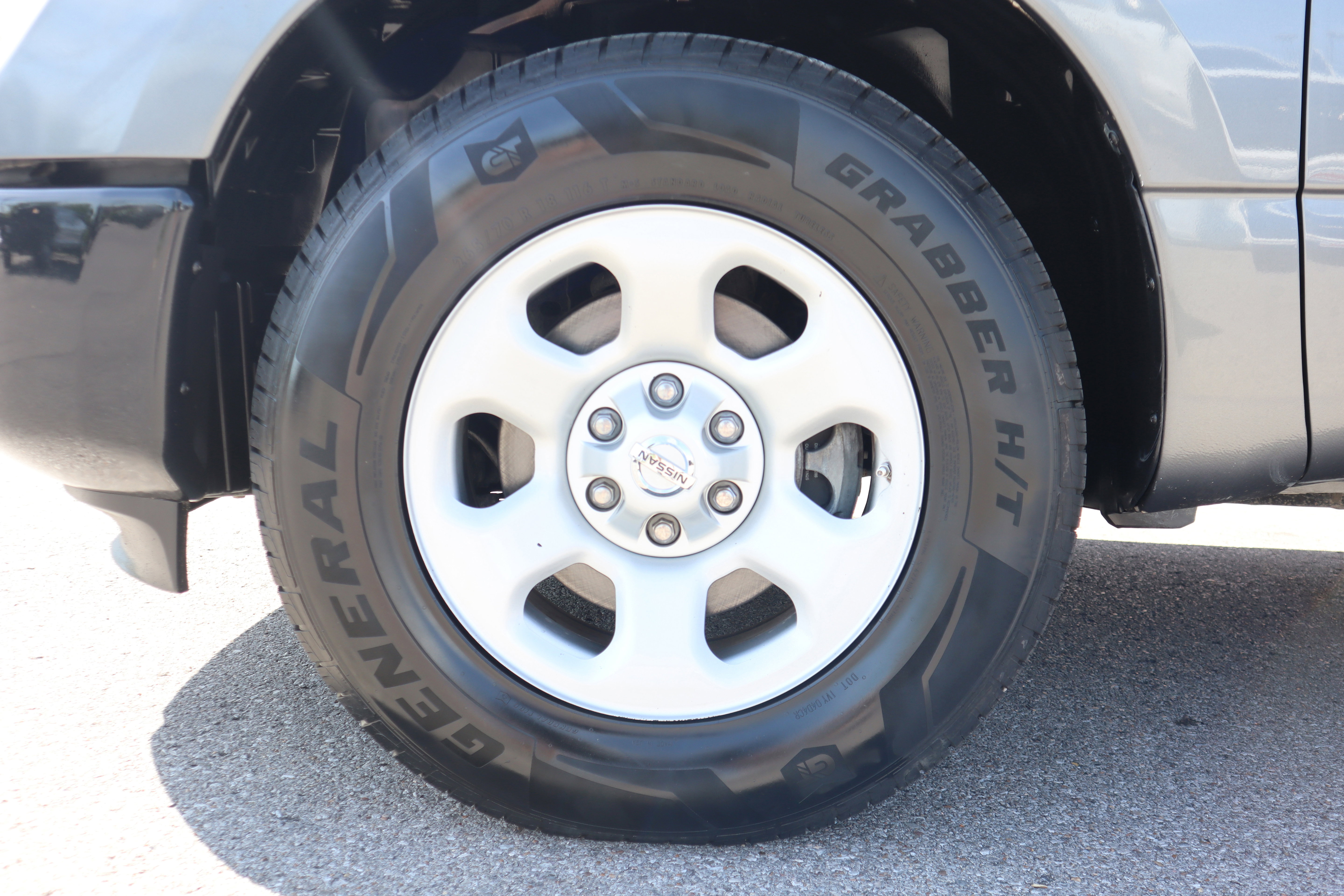 Used 2017 Nissan Titan S RWD image 11