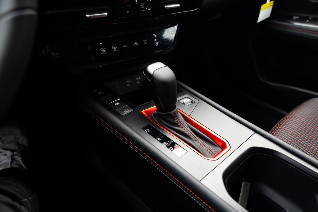 New 2026 Nissan Kicks SR image 17