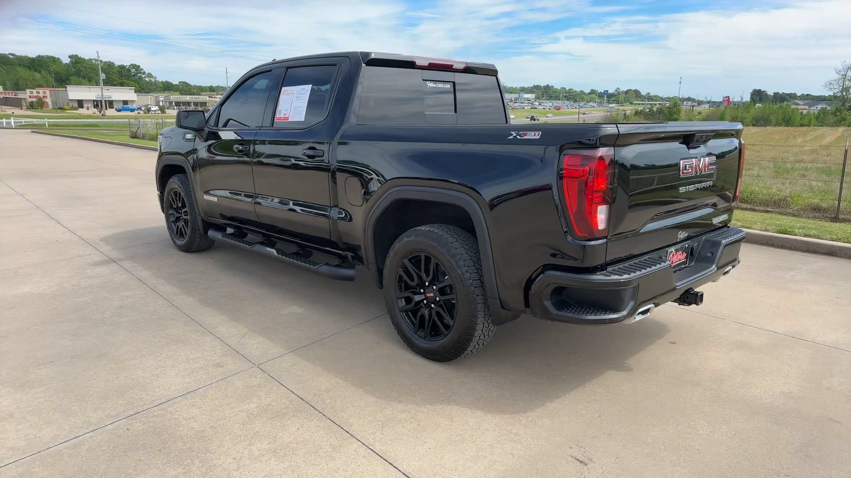 Used 2024 GMC Sierra 1500 Elevation w/ Preferred Package AWD/4WD image 7