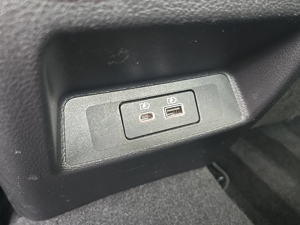 Used 2024 Nissan Altima 2.5 SV FWD image 30