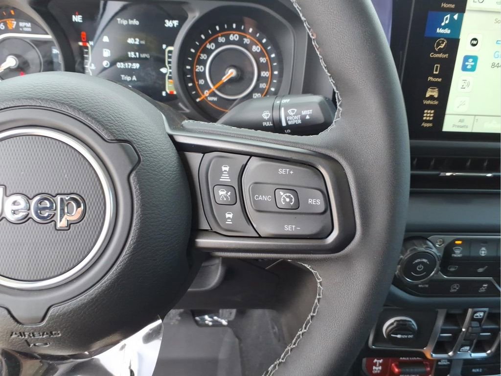 New 2026 Jeep Gladiator Mojave image 16