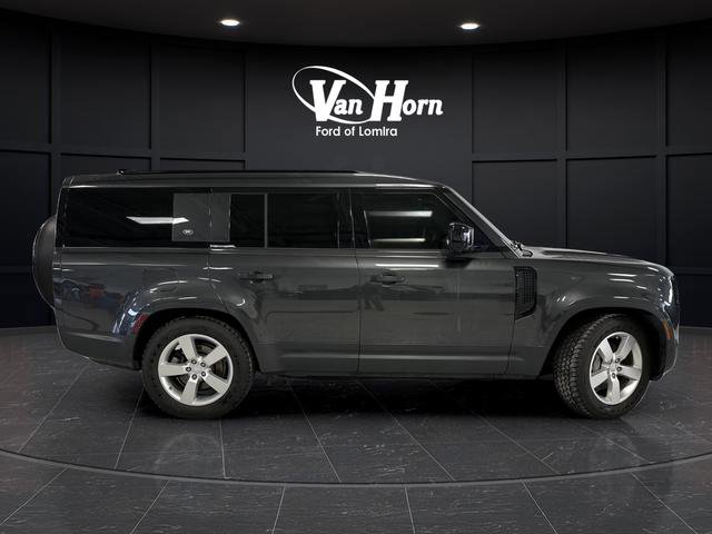 Used 2023 Land Rover Defender 130 First Edition image 2