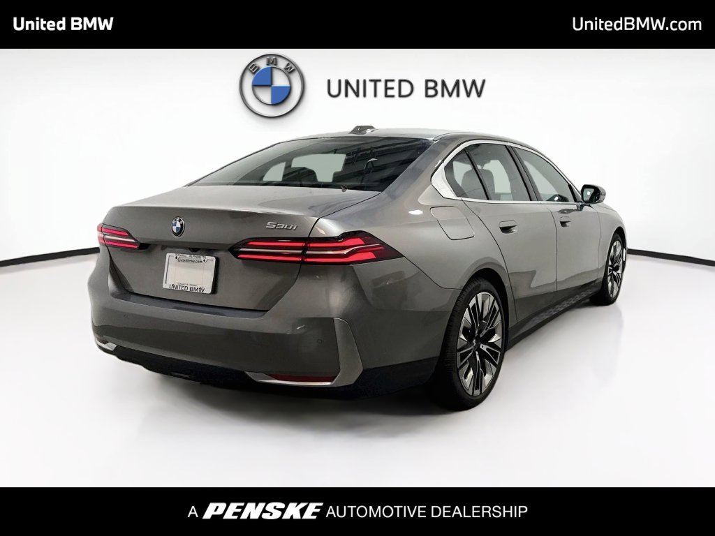 Certified 2026 BMW 530i RWD image 5