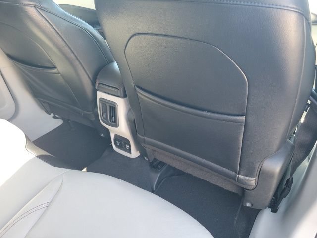 Used 2017 Jeep Compass Limited AWD/4WD image 24