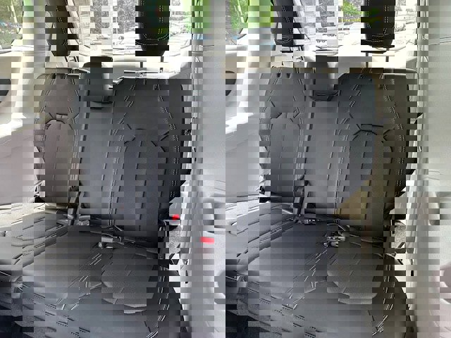 New 2023 Chrysler Pacifica Touring-L image 10