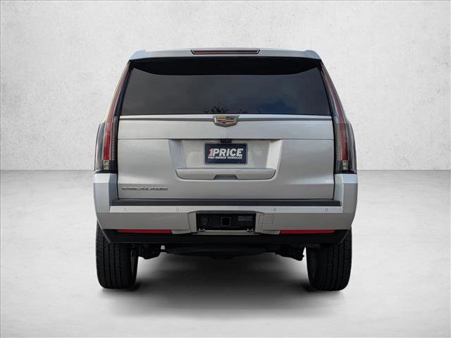 Used 2019 Cadillac Escalade Premium Luxury image 6