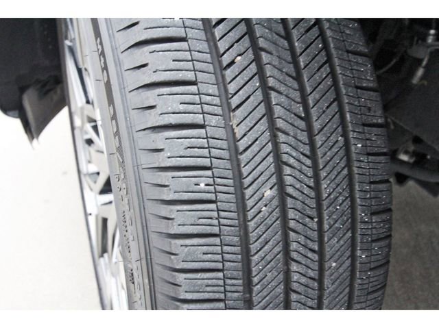 Used 2025 Ford Expedition Max Platinum w/ Platinum Ultimate Package image 28