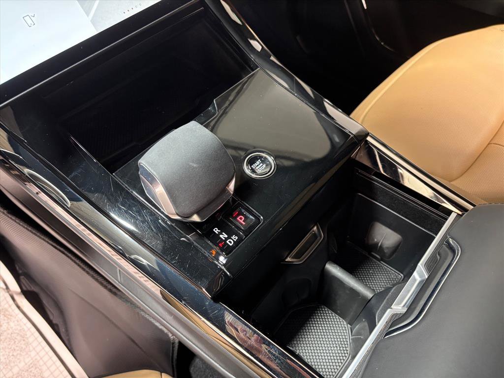 Used 2024 Land Rover Range Rover Sport Autobiography image 13