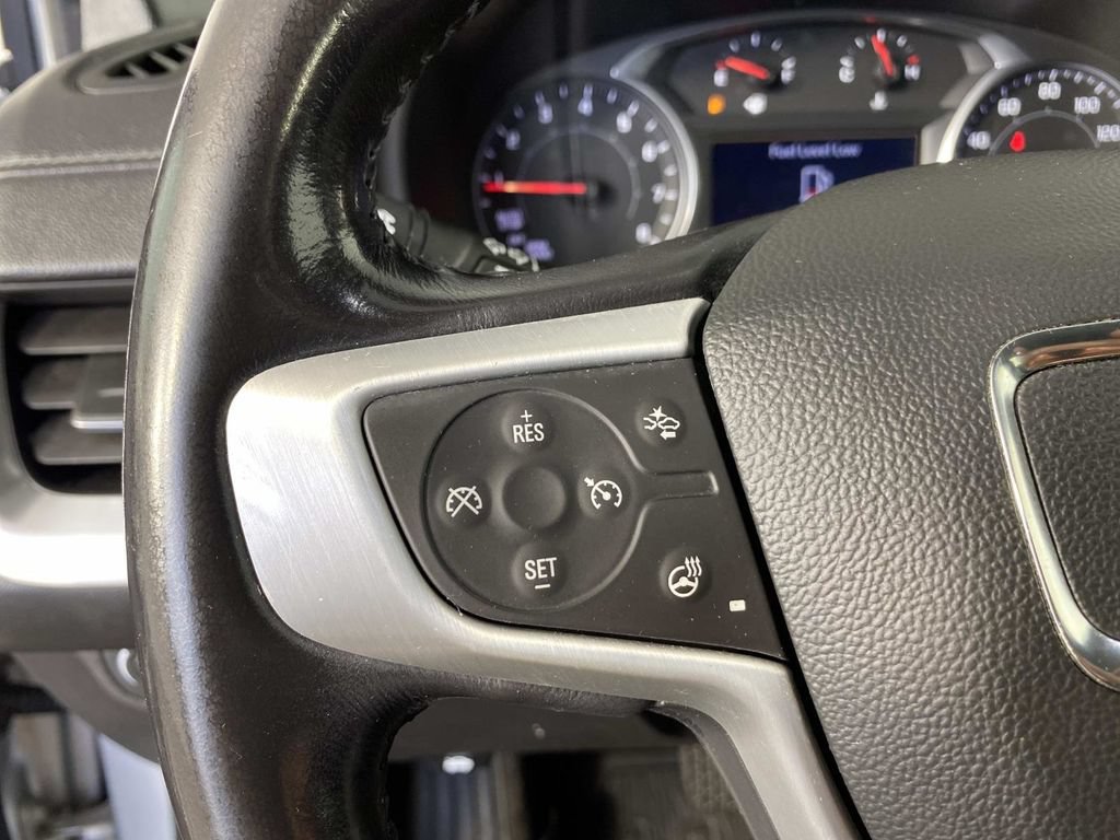 Used 2022 GMC Terrain SLT w/ Infotainment Package II AWD/4WD image 16