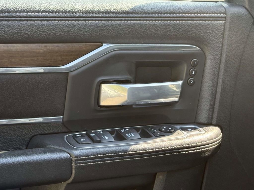 Used 2022 RAM 2500 Laramie AWD/4WD image 26