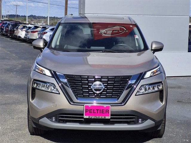 Certified 2021 Nissan Rogue SL image 2