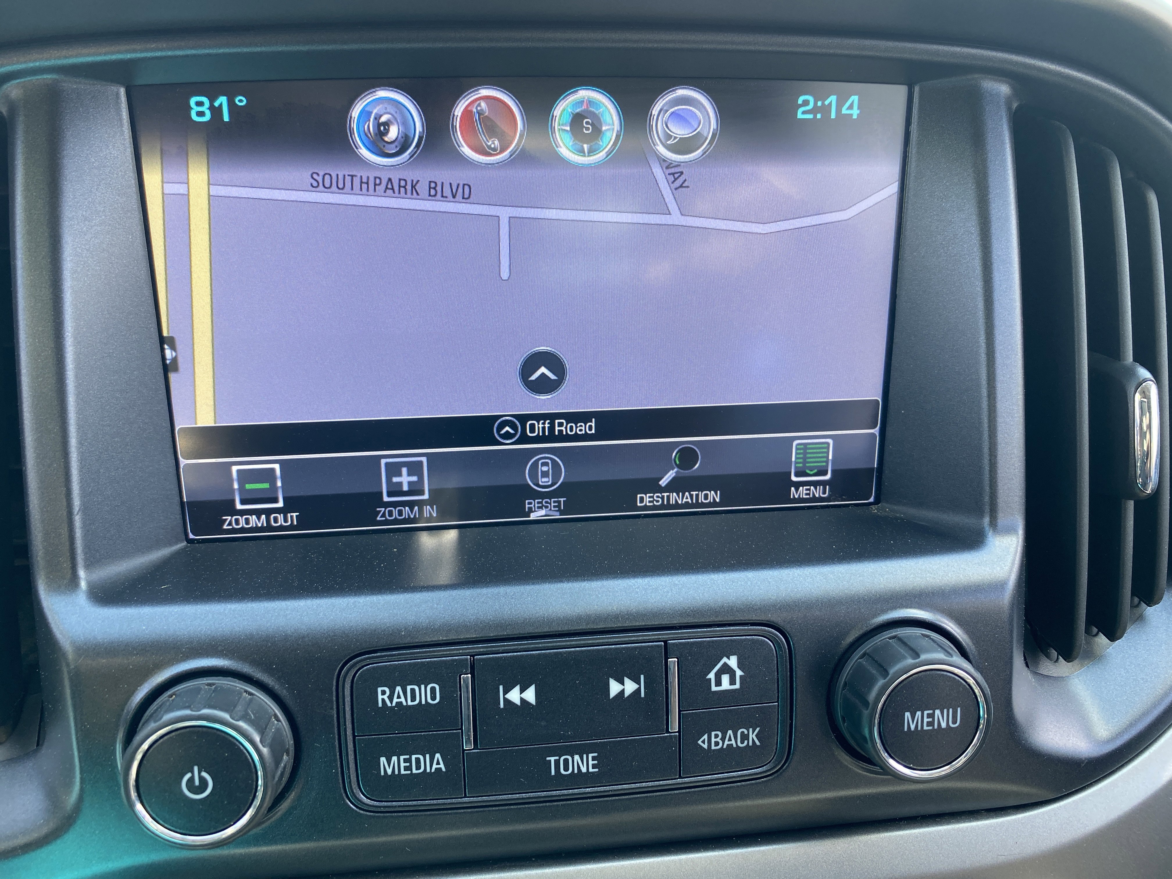 Used 2017 Chevrolet Colorado Z71 AWD/4WD image 16