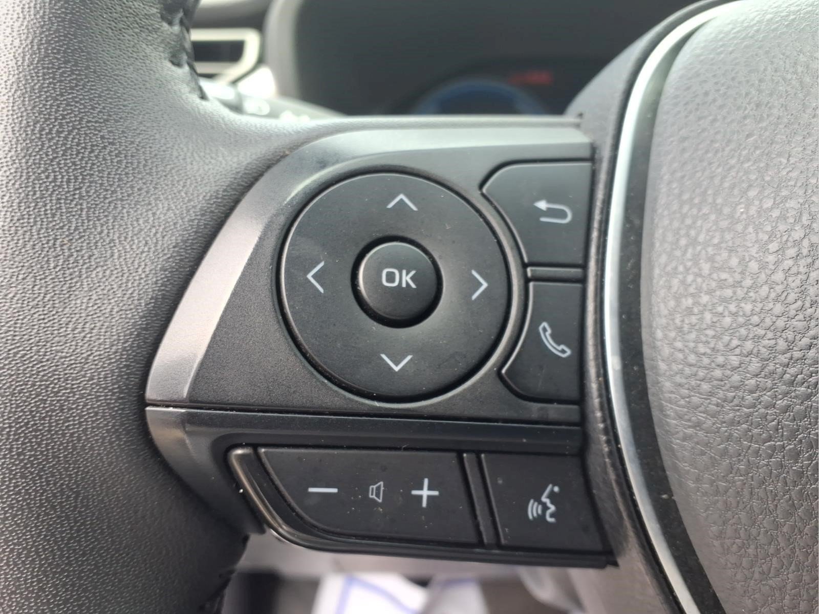 Used 2024 Toyota RAV4 XSE w/ Advanced Technology Package AWD/4WD image 20
