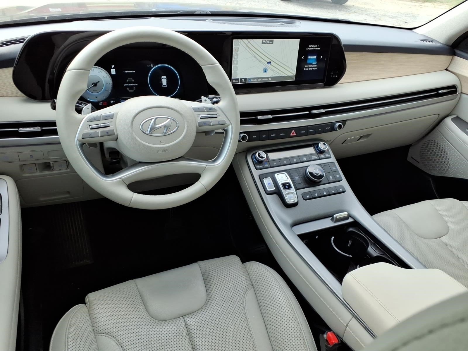 Used 2024 Hyundai Palisade Limited FWD image 12