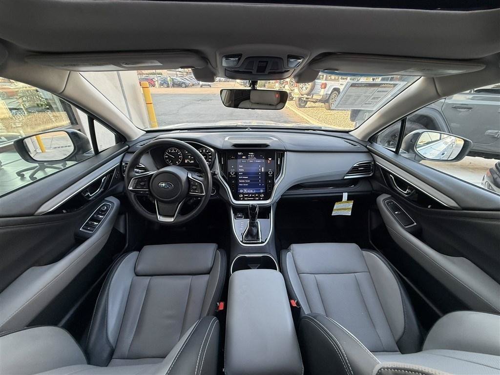Used 2022 Subaru Outback Limited AWD/4WD image 33