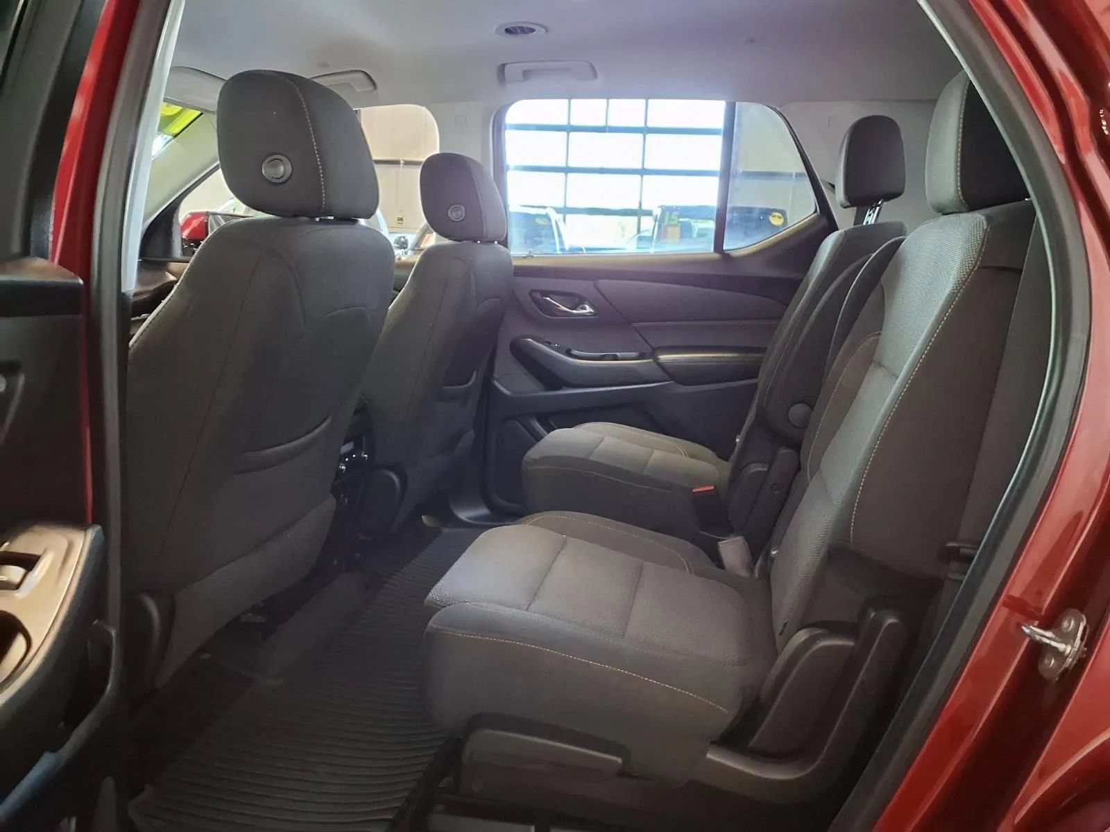 Used 2019 Chevrolet Traverse LT AWD/4WD image 17