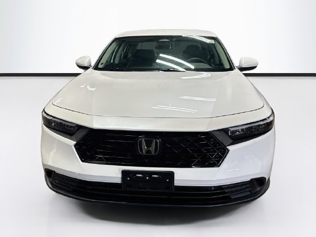 Used 2023 Honda Accord LX image 2