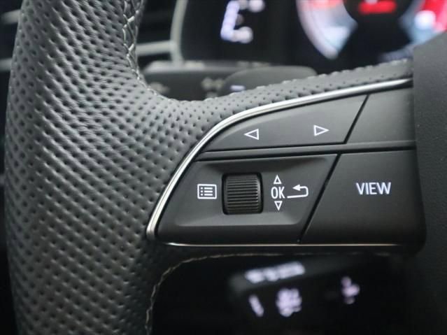 New 2025 Audi SQ7 Prestige image 11