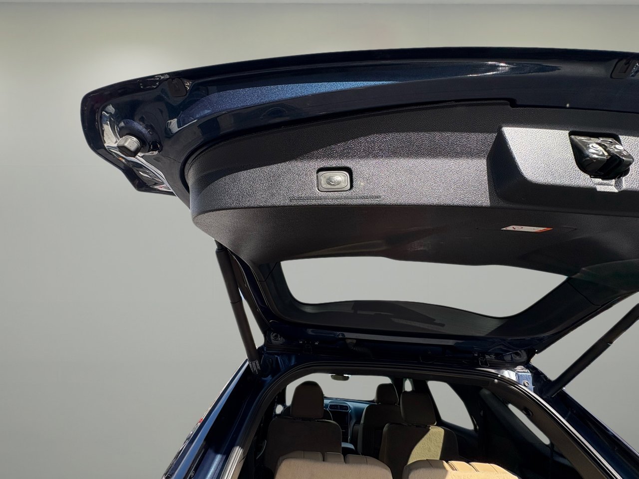 Used 2016 Ford Explorer Limited w/ Equipment Group 301A image 27