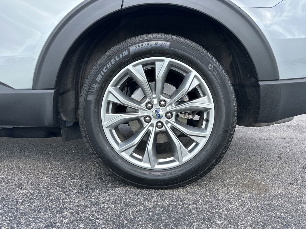 Used 2020 Ford Explorer Limited AWD/4WD image 7