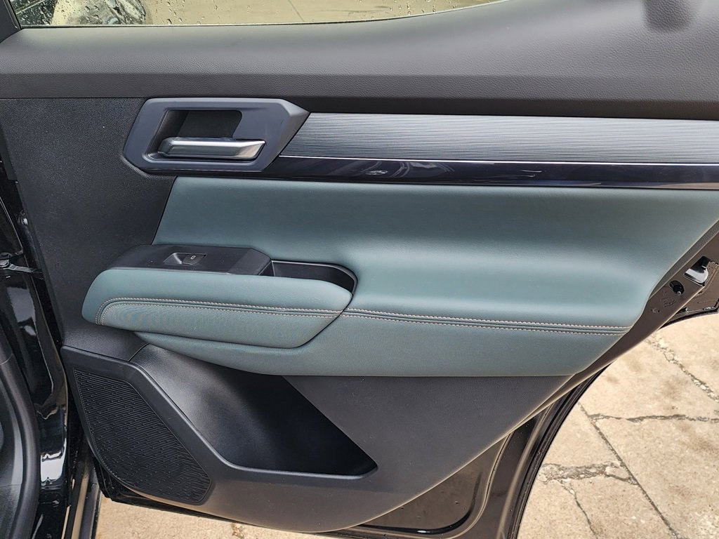 New 2026 GMC Terrain AT4 w/ Convenience Package III image 42