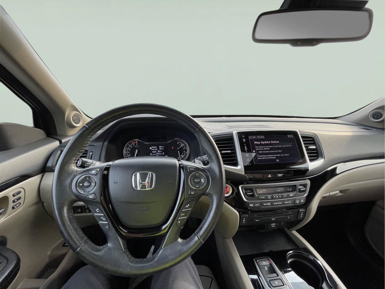 Used 2018 Honda Pilot Touring image 26