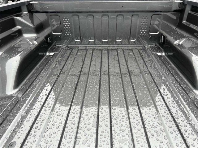 New 2025 Jeep Gladiator Sport image 7