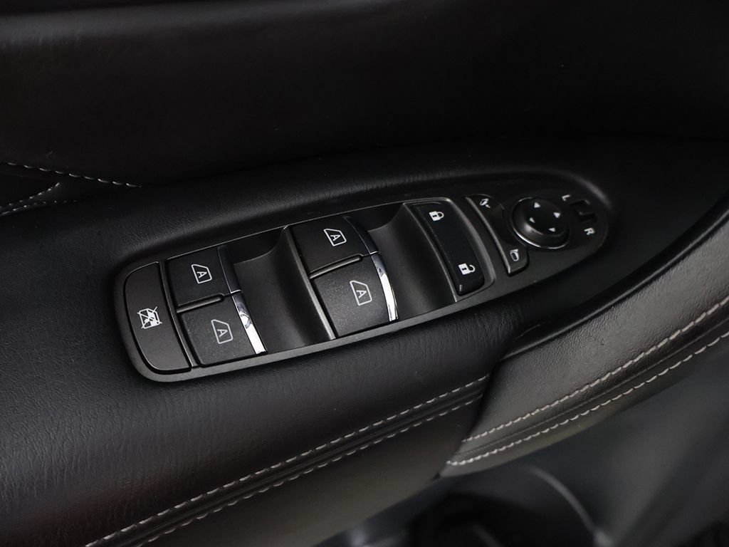 Used 2024 INFINITI QX80 Sensory AWD/4WD image 41