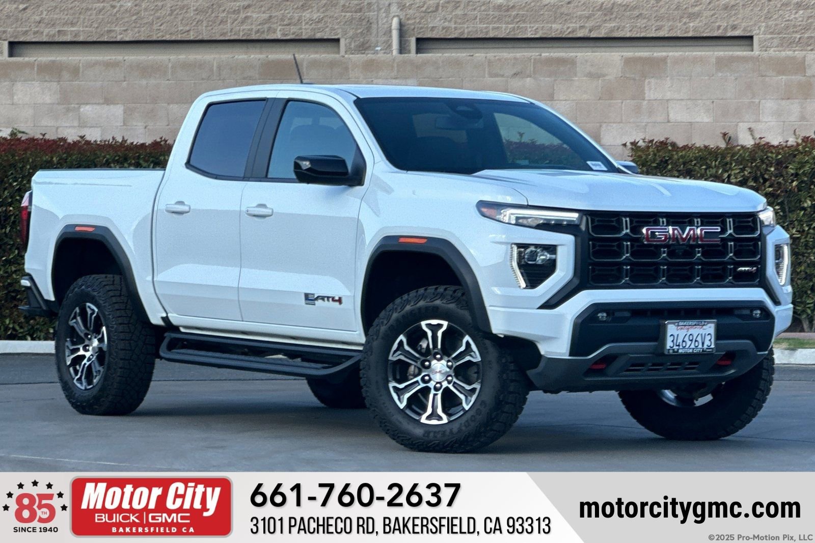 Used 2023 GMC Canyon AT4 w/ AT4 Premium Package