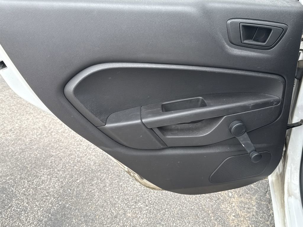 Used 2016 Ford Fiesta S image 22
