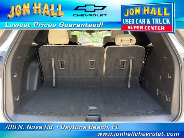Used 2023 Chevrolet Traverse LT FWD image 8