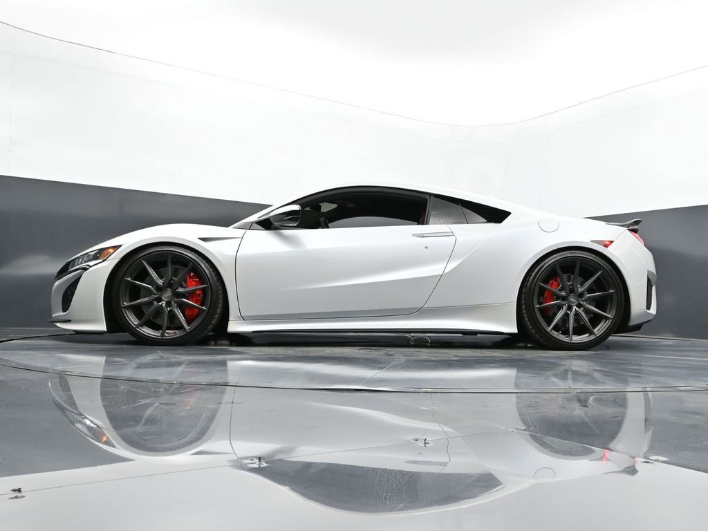 Used 2020 Acura NSX image 54