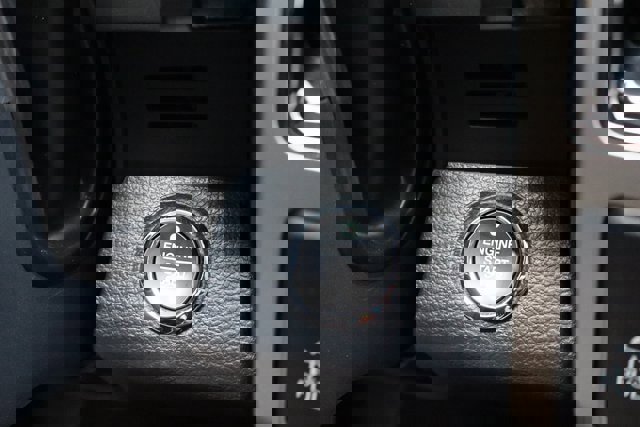 Certified 2022 Ford F250 Lariat w/ Lariat Ultimate Package image 35