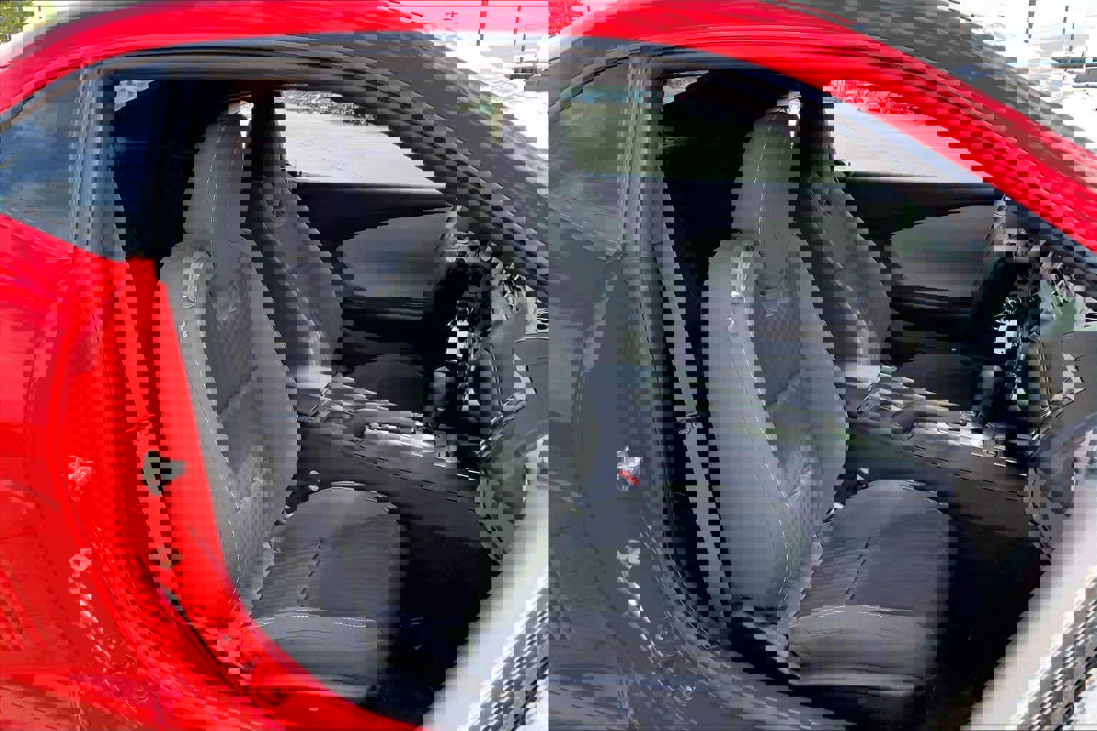 Used 2015 Chevrolet Camaro LS RWD image 8