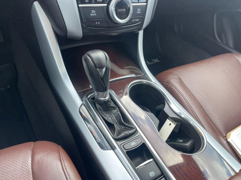 Used 2016 Acura TLX w/ Technology Package image 30