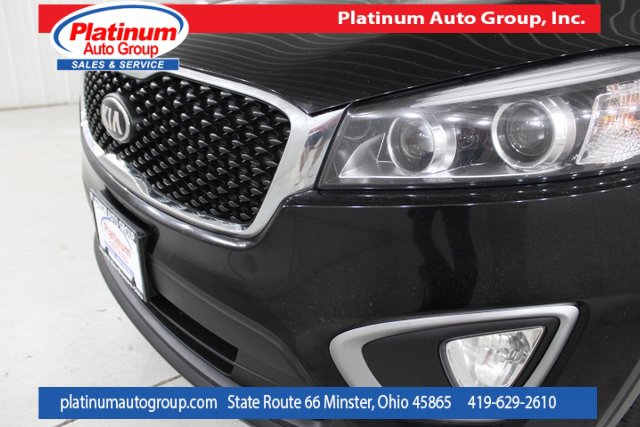 Used 2016 Kia Sorento LX image 44