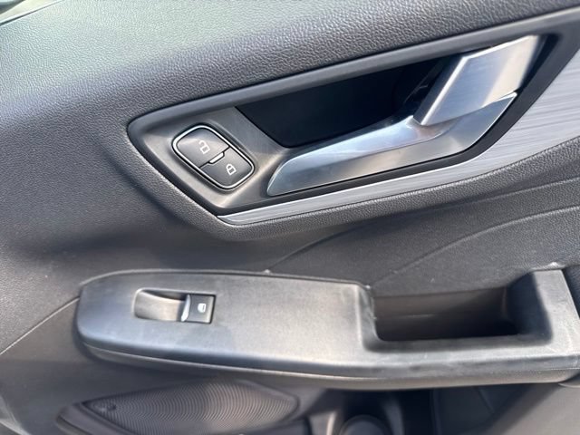 Used 2024 Ford Escape Platinum AWD/4WD image 47