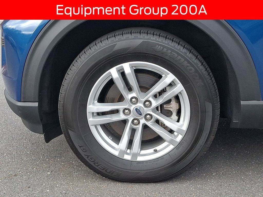 Used 2022 Ford Explorer XLT image 8
