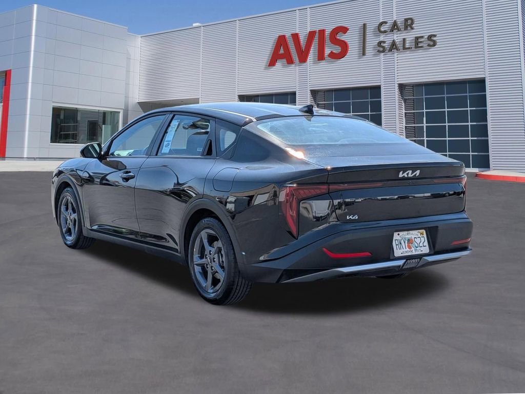 Used 2025 Kia K4 LXS image 9