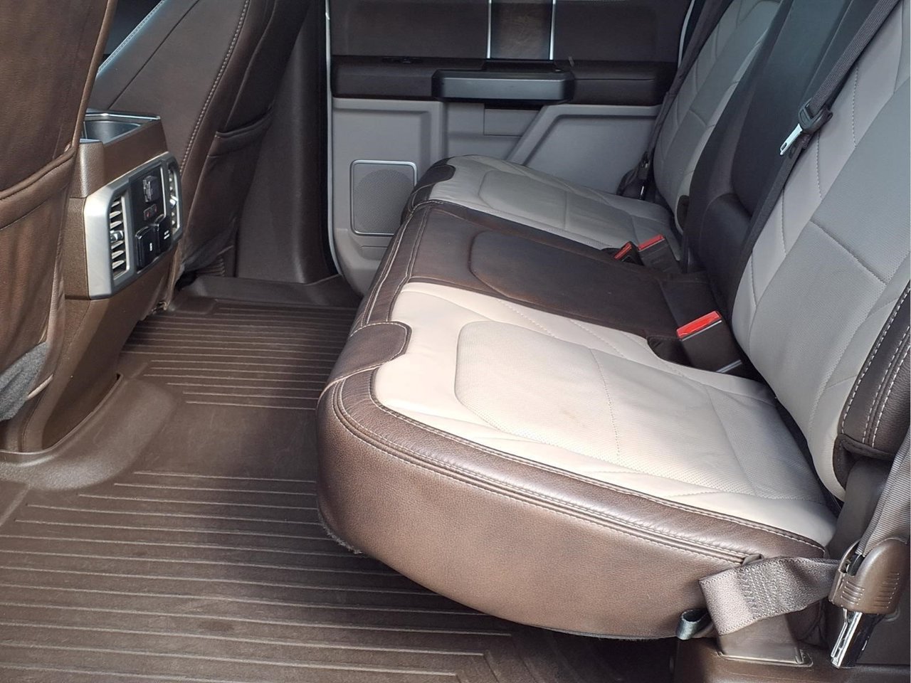 Used 2019 Ford F150 Limited w/ Trailer Tow Package AWD/4WD image 10