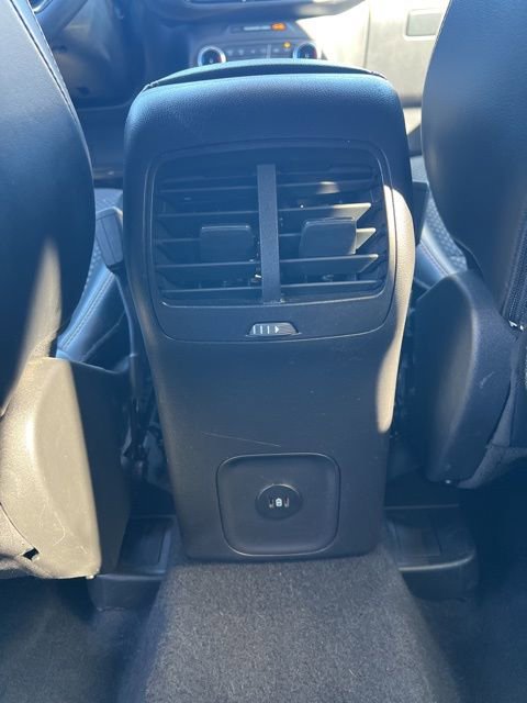 Used 2023 Ford Escape ST-Line image 27