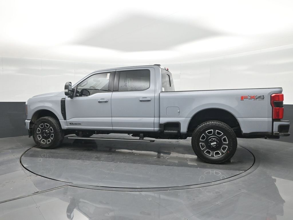 New 2026 Ford F250 Platinum w/ FX4 Off-Road Package image 29