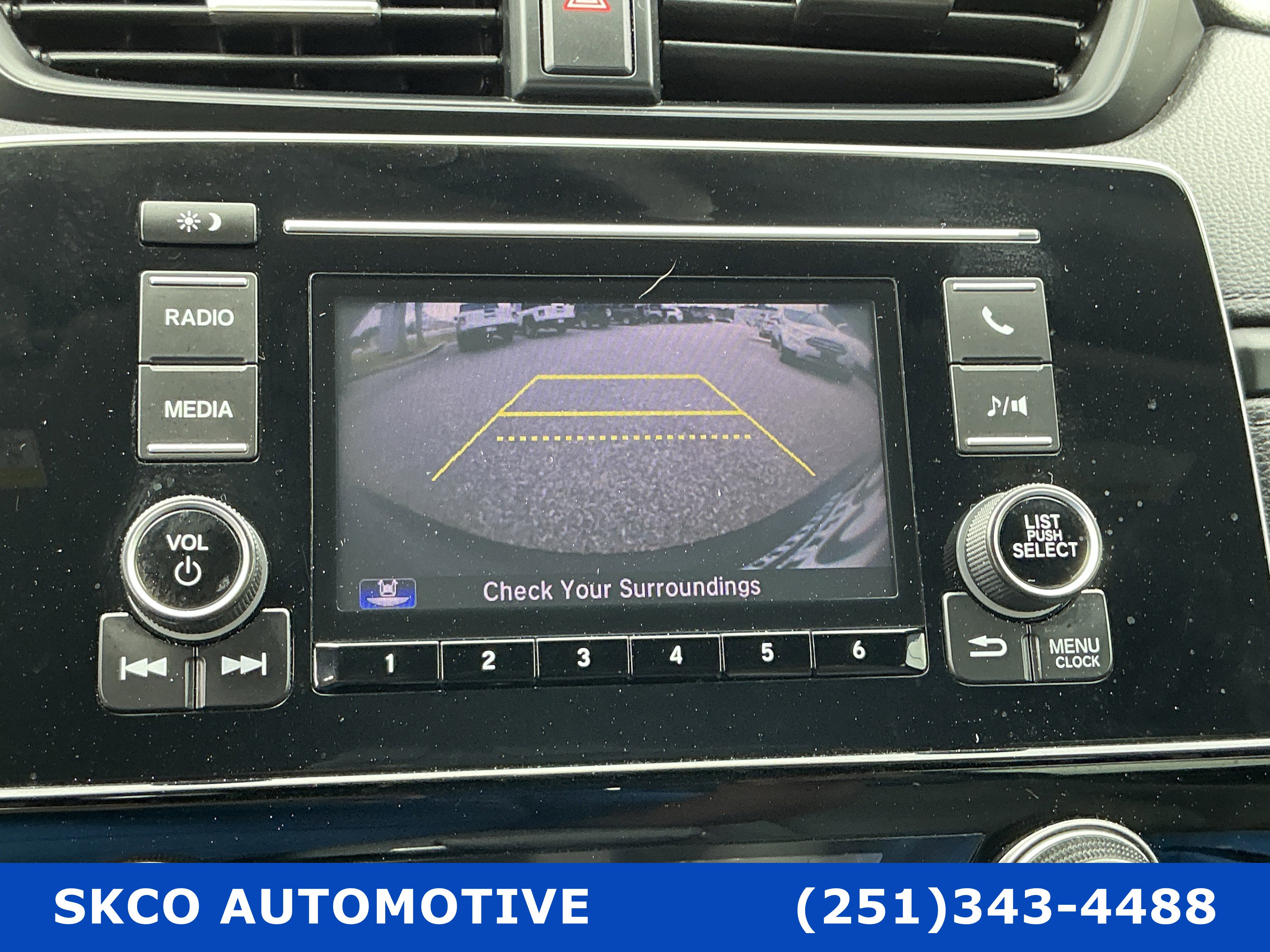 Used 2018 Honda CR-V LX image 17