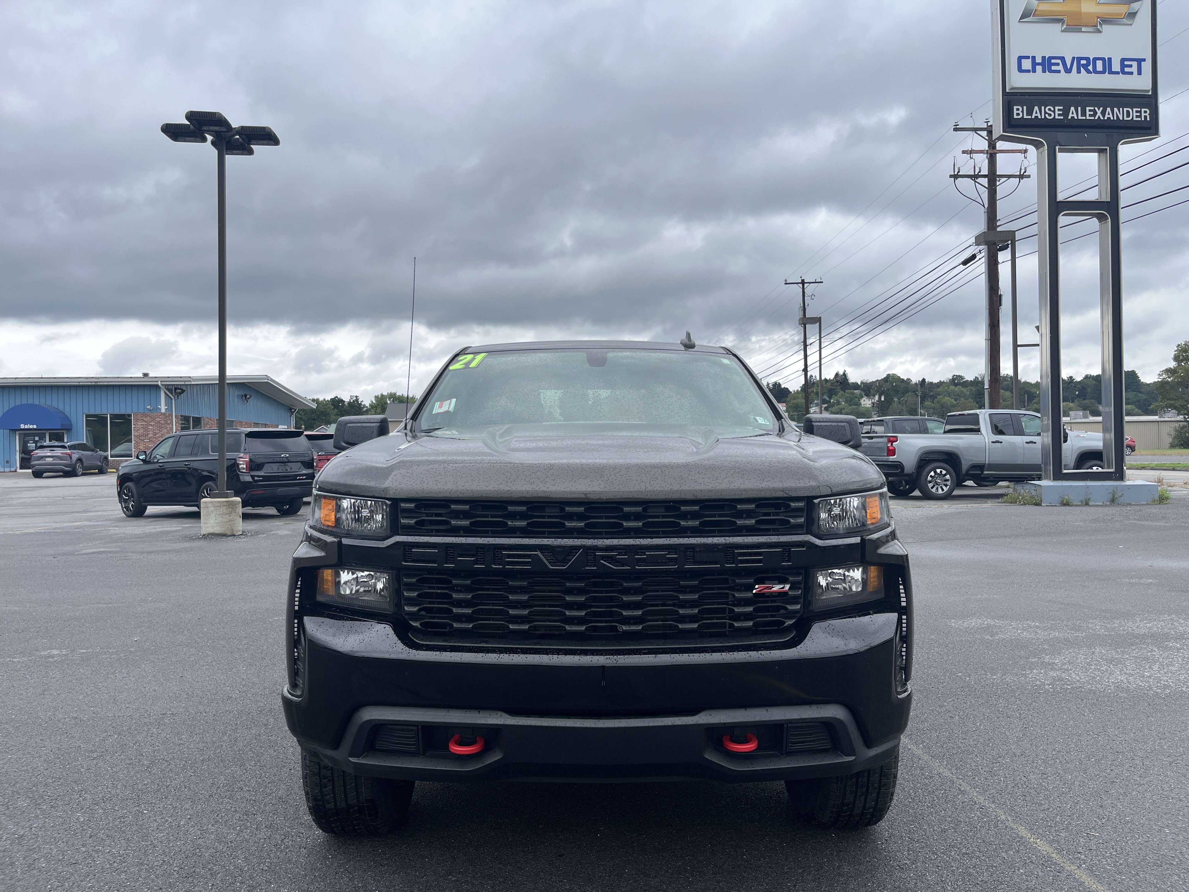 Used 2021 Chevrolet Silverado 1500 Custom Trail Boss AWD/4WD image 9