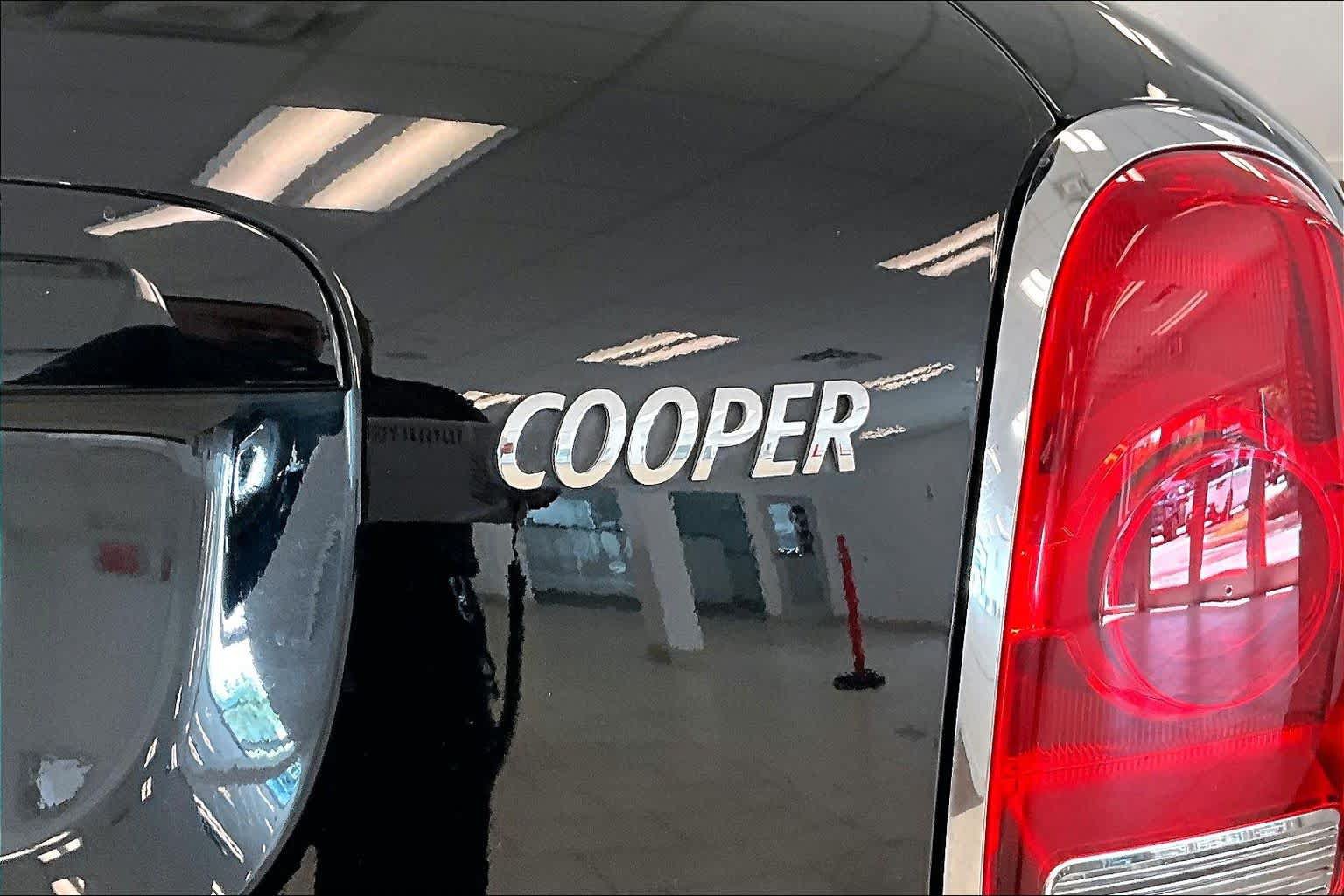 Used 2018 MINI Cooper Countryman FWD image 9