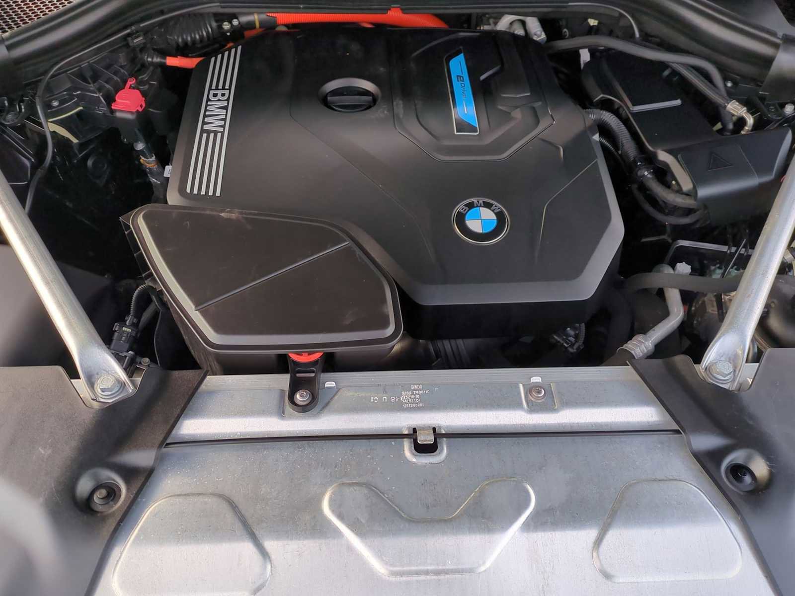 Used 2021 BMW X3 xDrive30e w/ Executive Package image 13